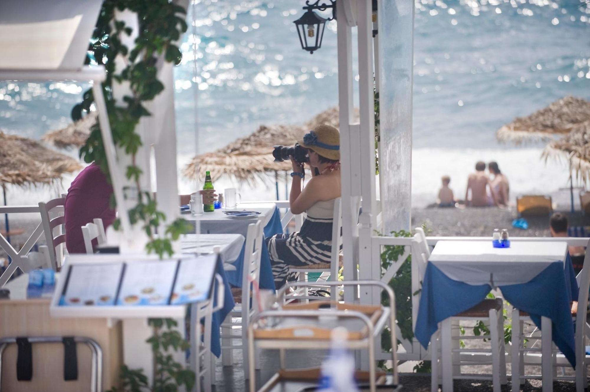 Poseidon Beach Hotel Kamári Exterior foto